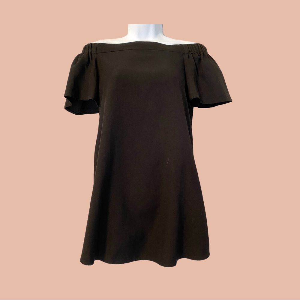 💚2 for $30💚 Misguided off the shoulder dress